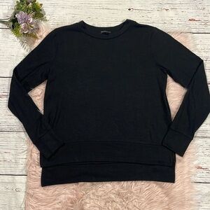 Beyond Yoga Black Just Chillin Long Sleeve Pullover Sweatshirt